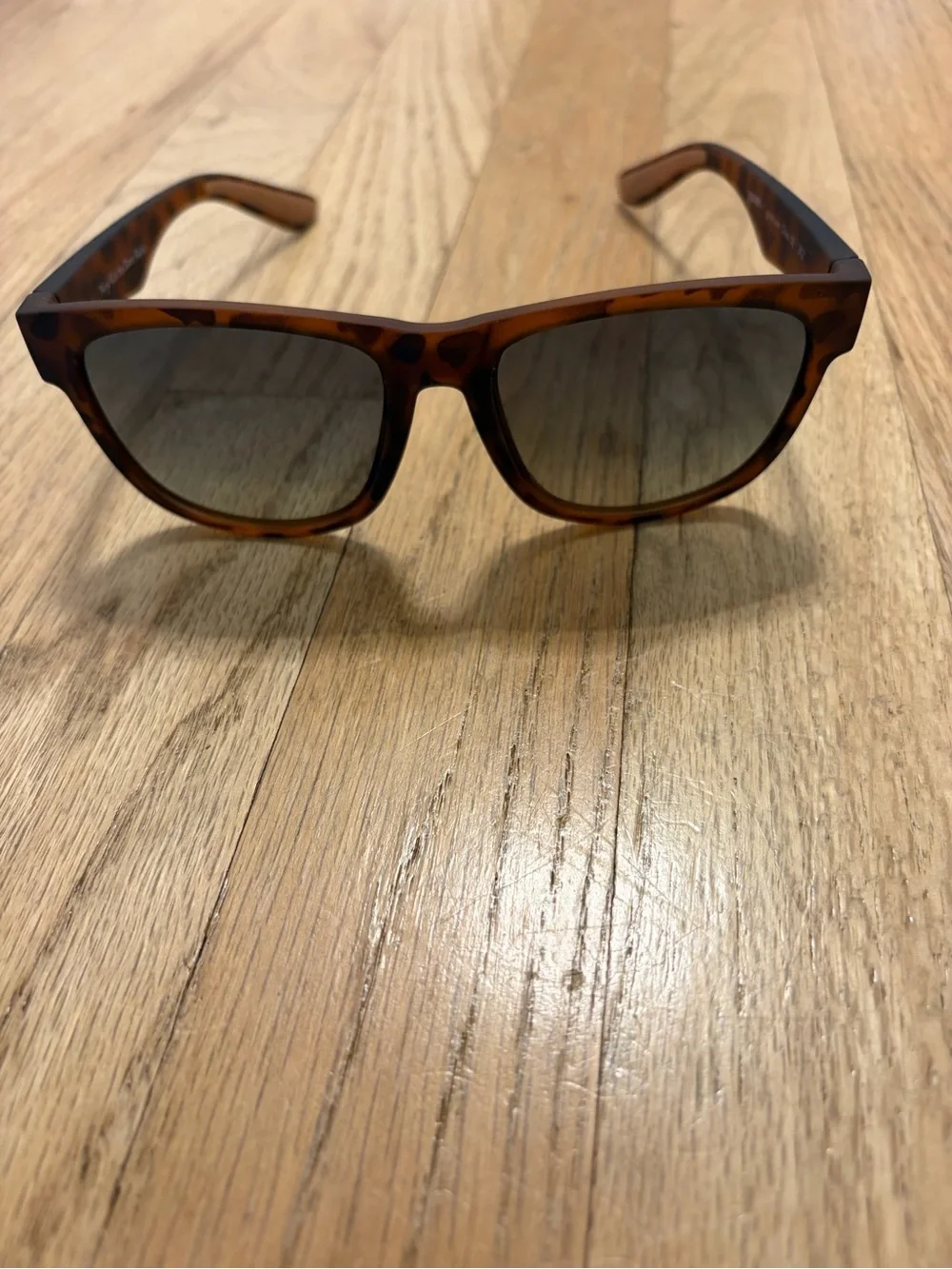 Women’s Tortoise Sunglasses with Brown Frames